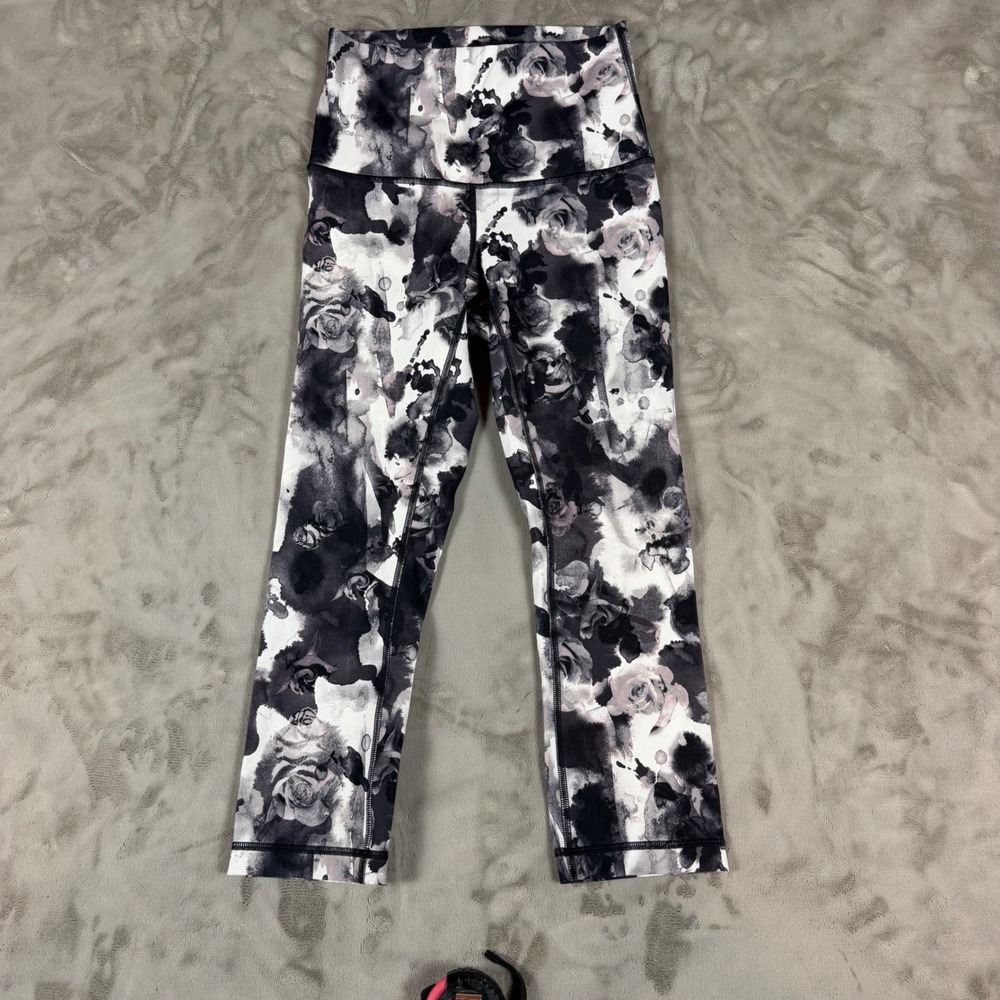 Lululemon Wunder Under High-Rise Crop Leggings Romantic Rose Black Multi Size 6